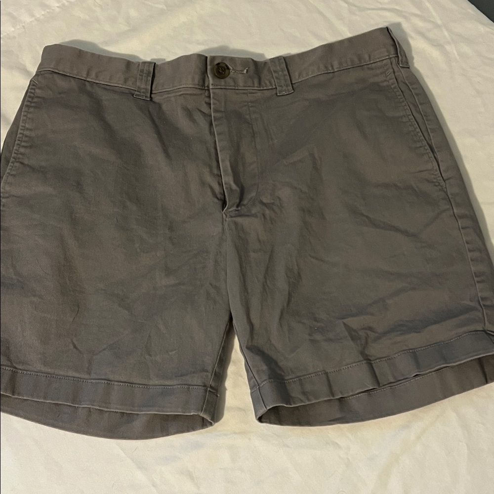 J. Crew Men's Gray Flat Front Shorts